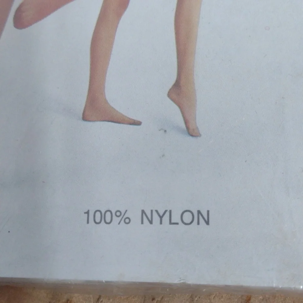 Recall One Size Panty Hose Coffee Fits 5'1